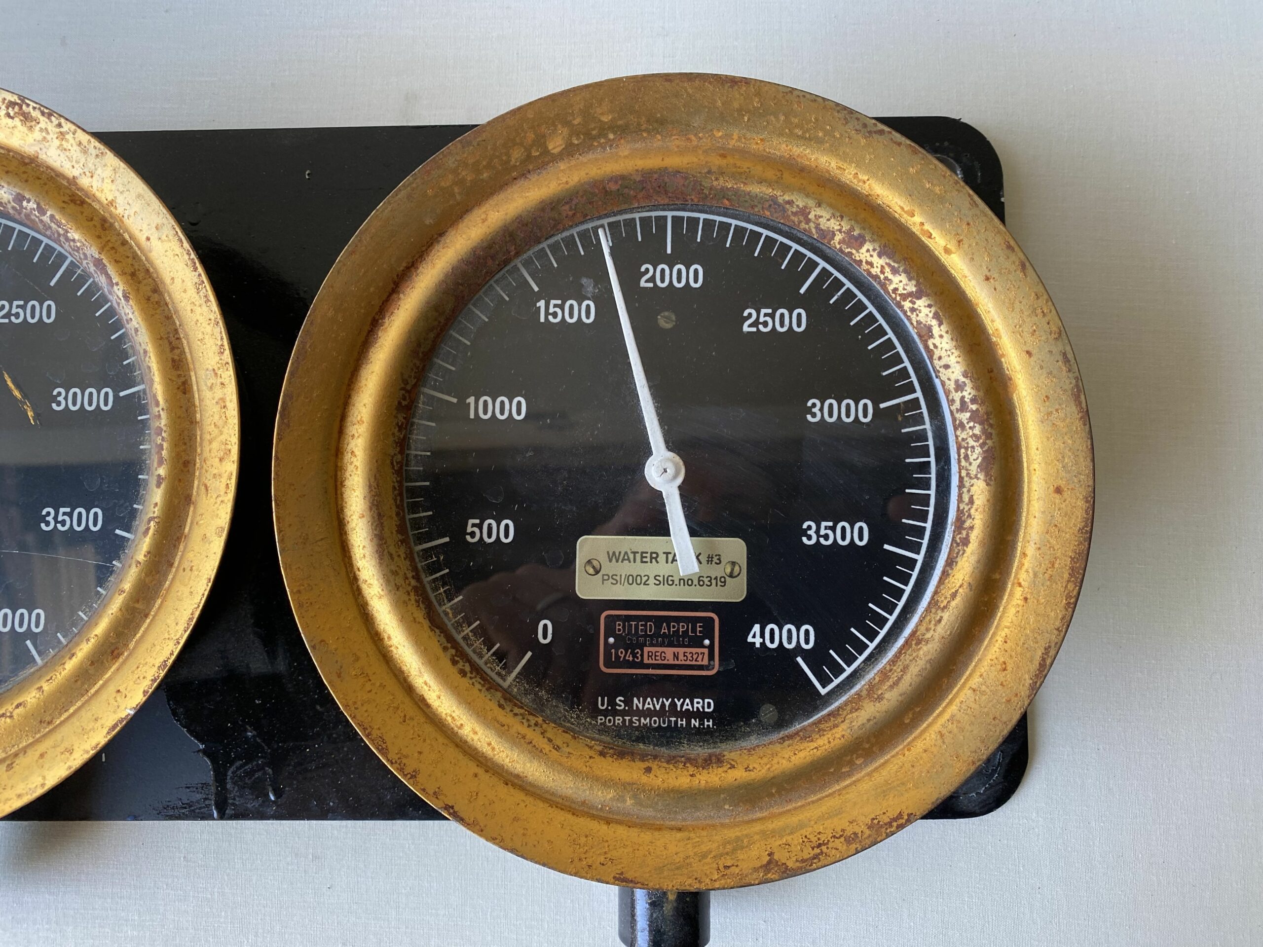 WW2 US submarine dials