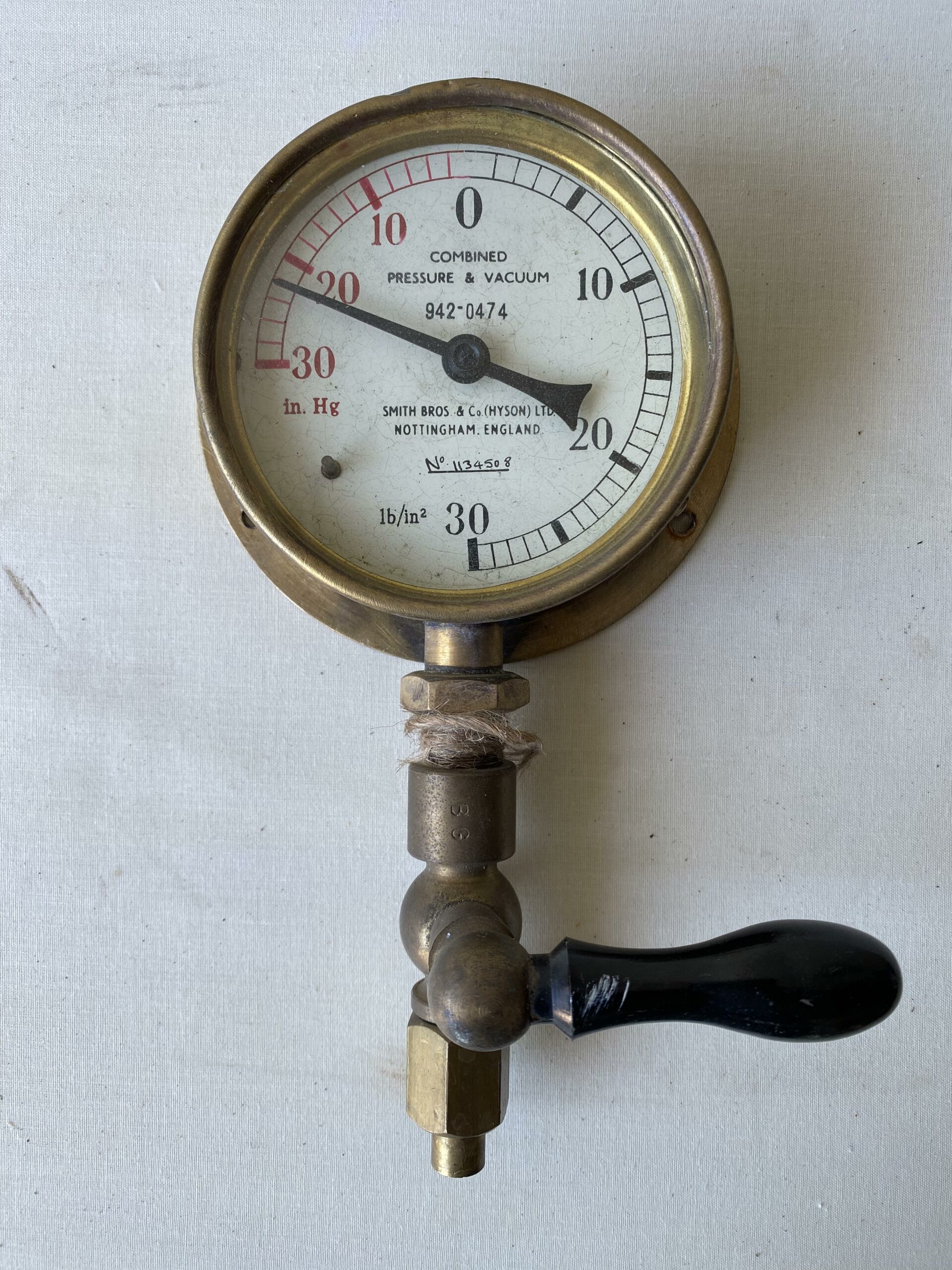 Brass pressure dial with handle