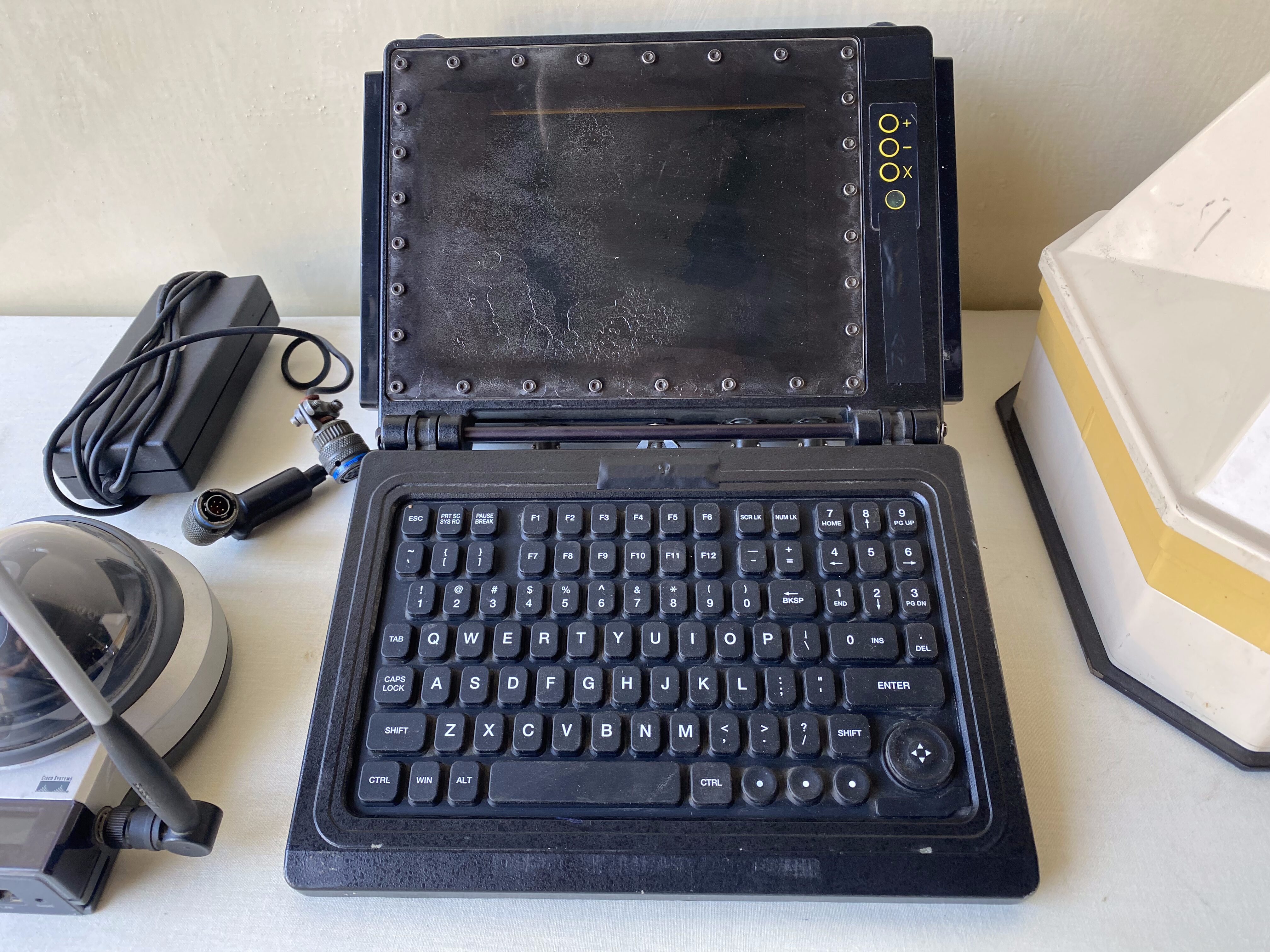 US military field satellite communication device