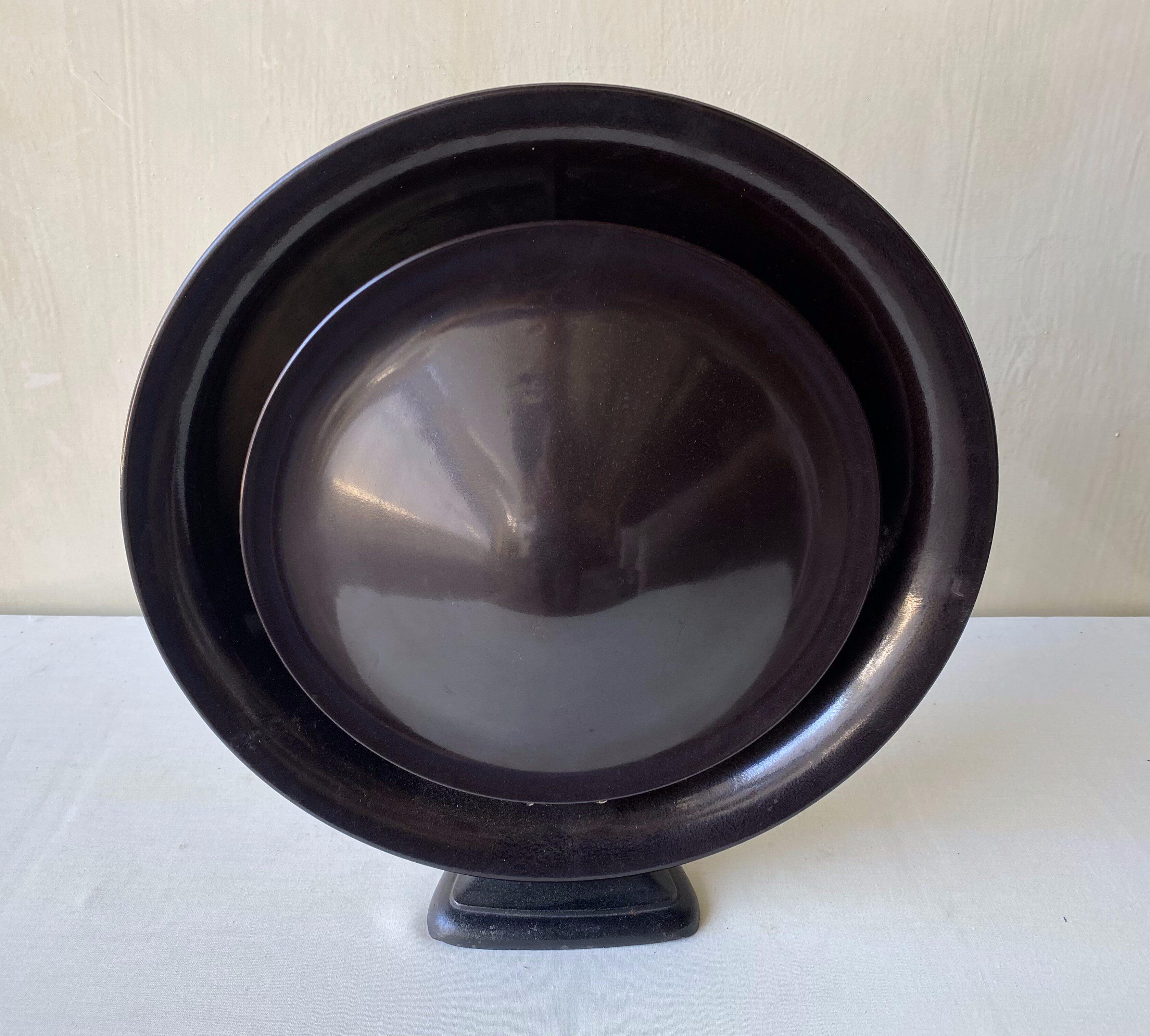 Bakelite speaker
