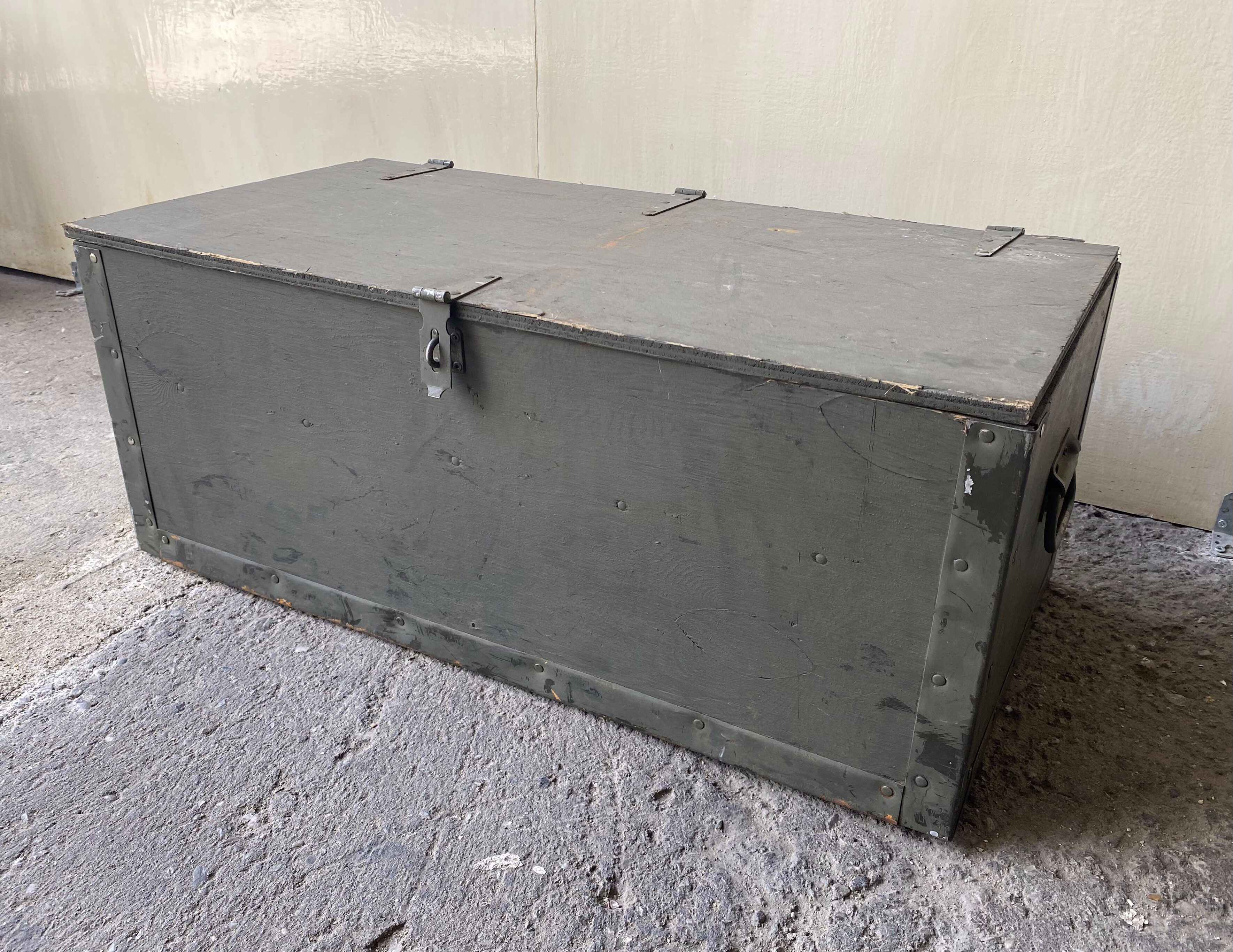 US army personal trunk